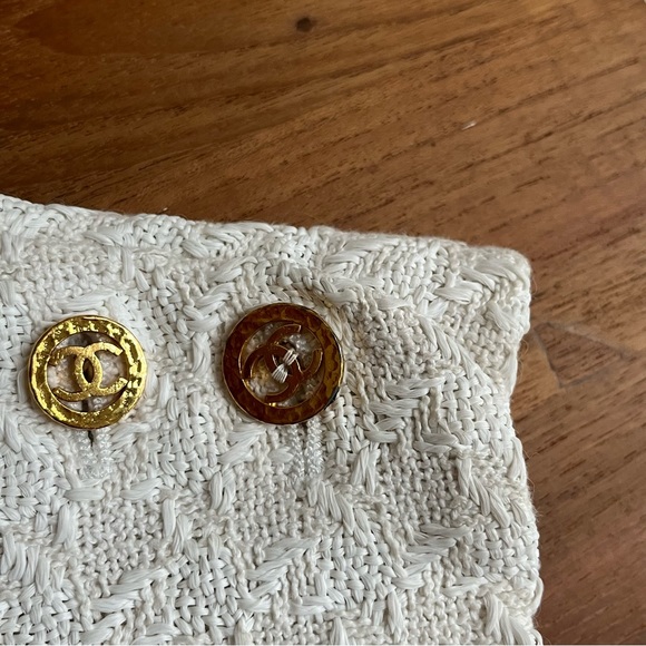 SOLD! 💔 Rare Vintage CHANEL 1993 SS Runway Tweed Cropped Jacket Blazer CC Logo - Picture 10 of 17